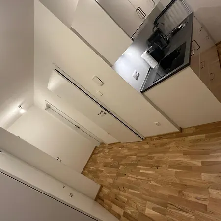 New Business Apartment D Lägenhet *